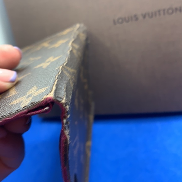 💜 Louis Vuitton monogram iPhone case pink interior 3/5 - Picture 11 of 14